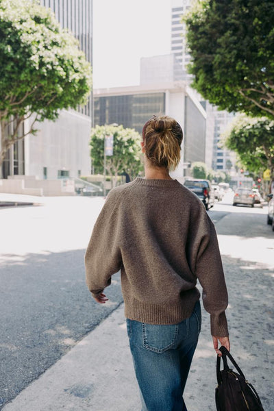 SOFT KNIT V-NECK SWEATER