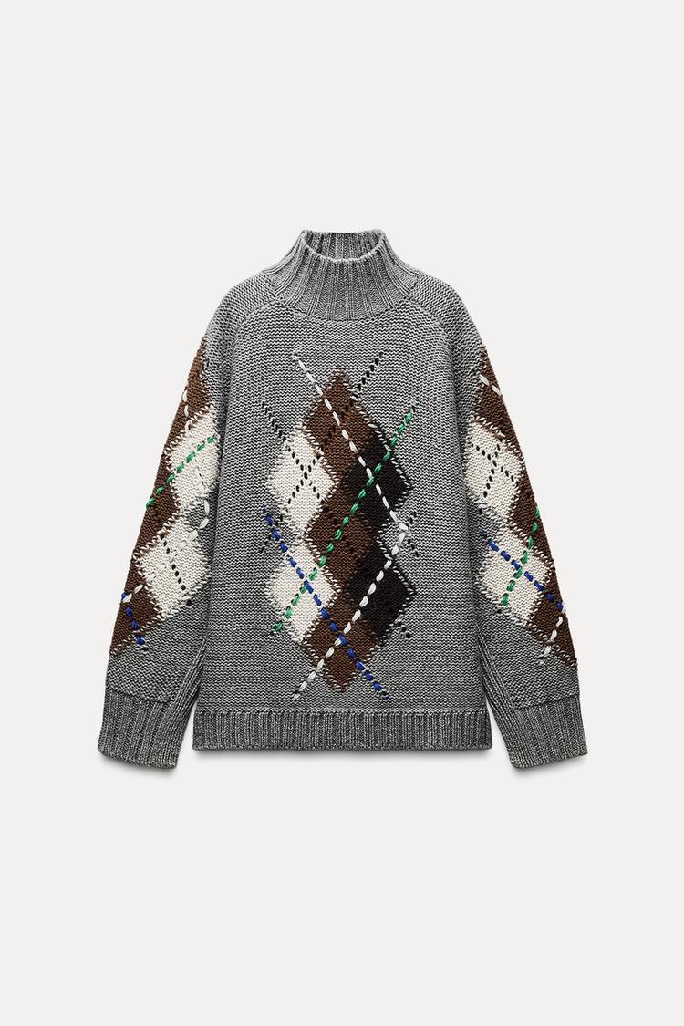 DIAMOND KNIT SWEATER