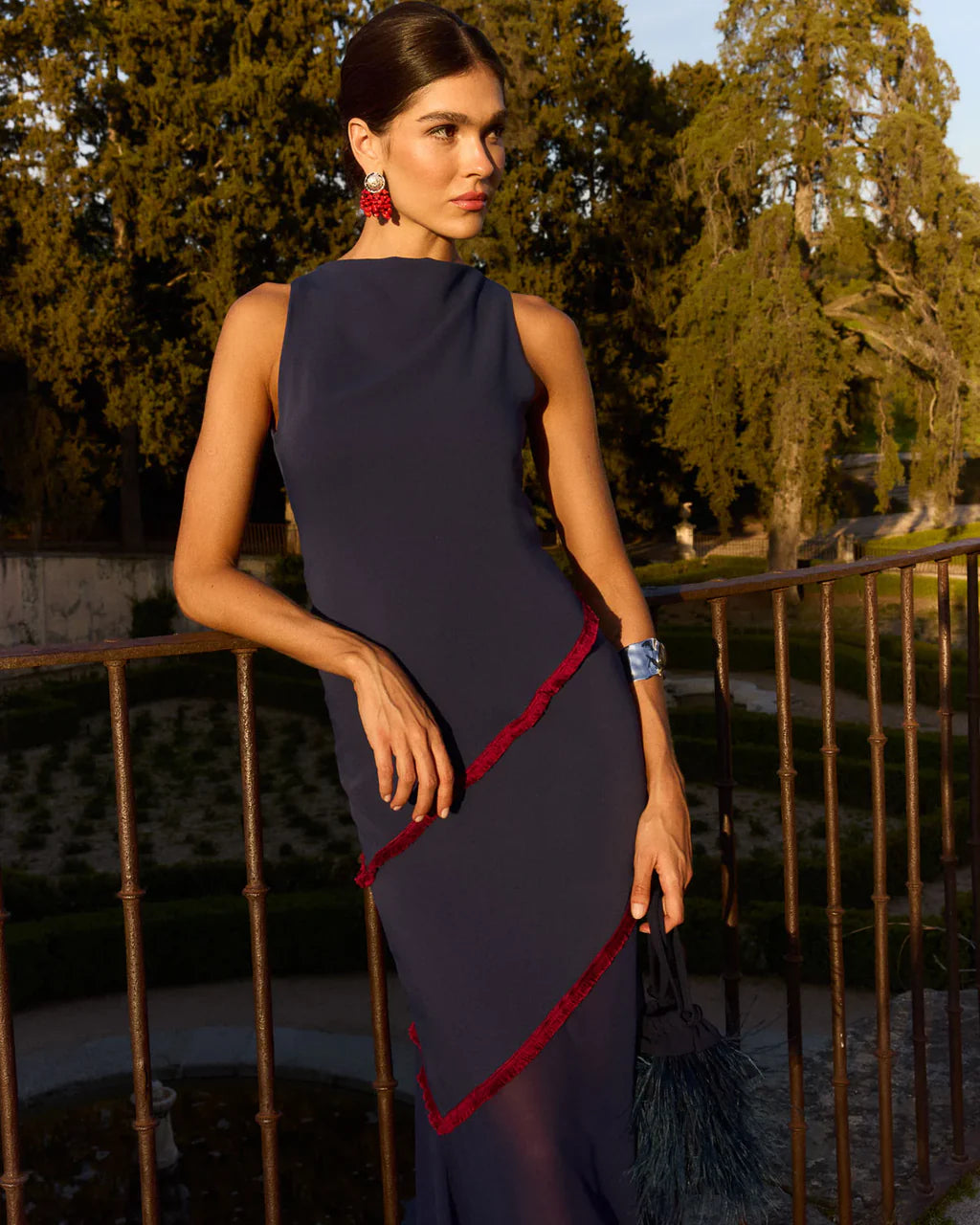 JOSEFA Sleeveless Fitted Dress